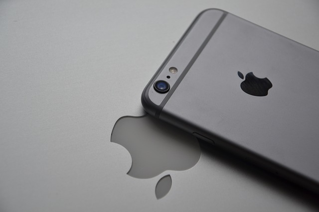 iPhone 11のデザインに神は宿っているのか 〜リンゴの引力〜