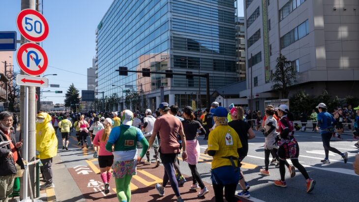 転倒したランナーの安全を守ることに対する考察：東京マラソンは変わるのか